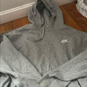 Nike Men's Gray Pullover Hoodie